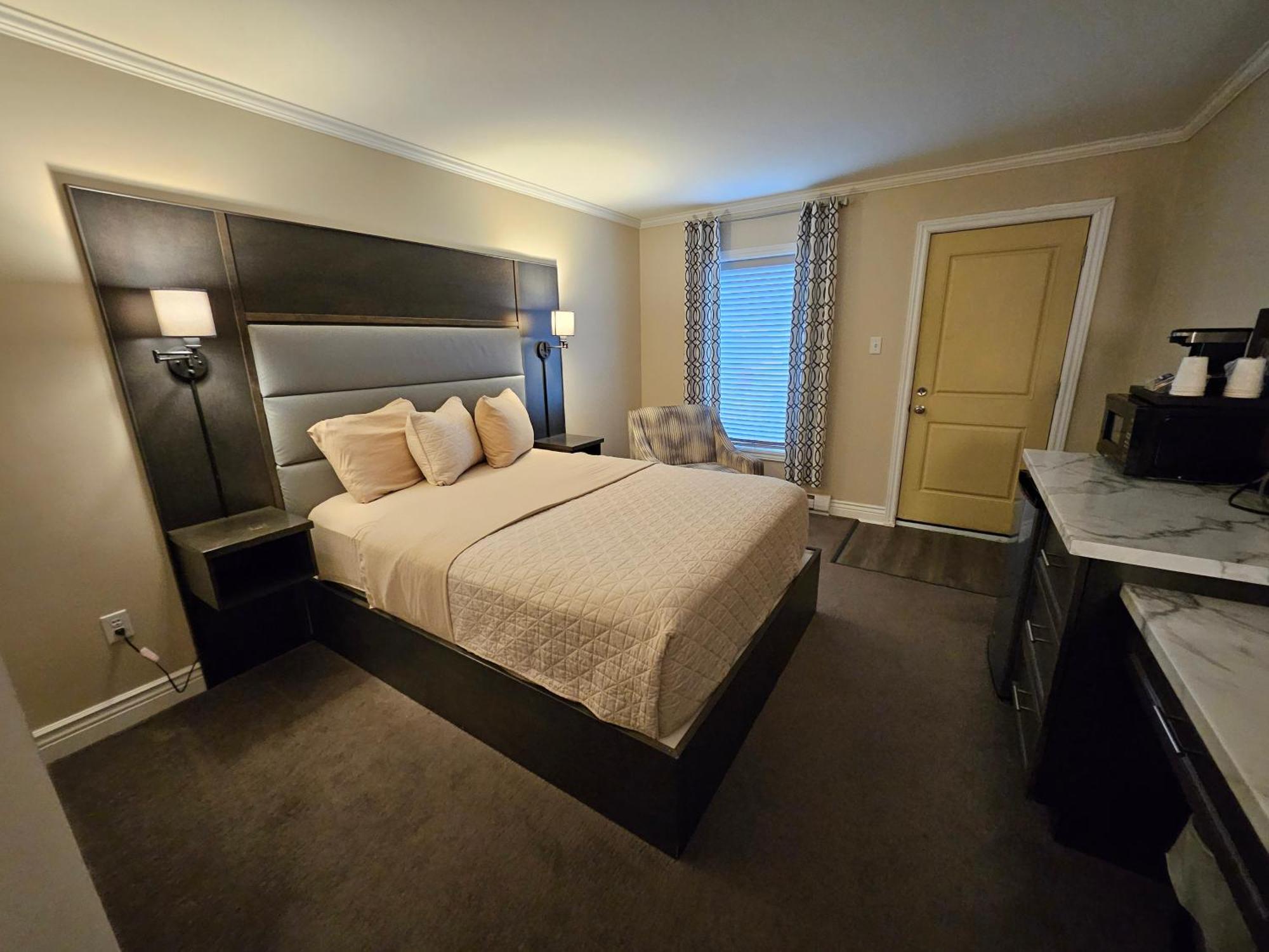Newfound Inn & Suites Topsail Extérieur photo